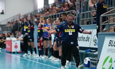 HSG-Cheftrainer Steffen Birkner möchte den Derbysieg feiern (Weibz.fotografie).